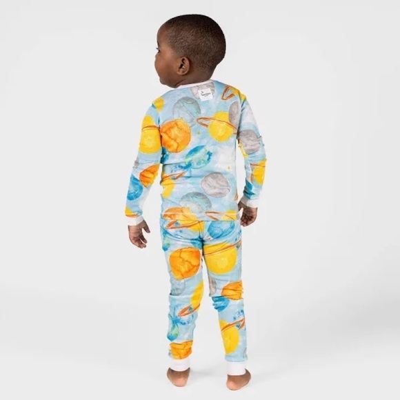 Burt's Bees Baby Other - Burt’s Bees Baby outer space planets organic cotton pajamas set 3T